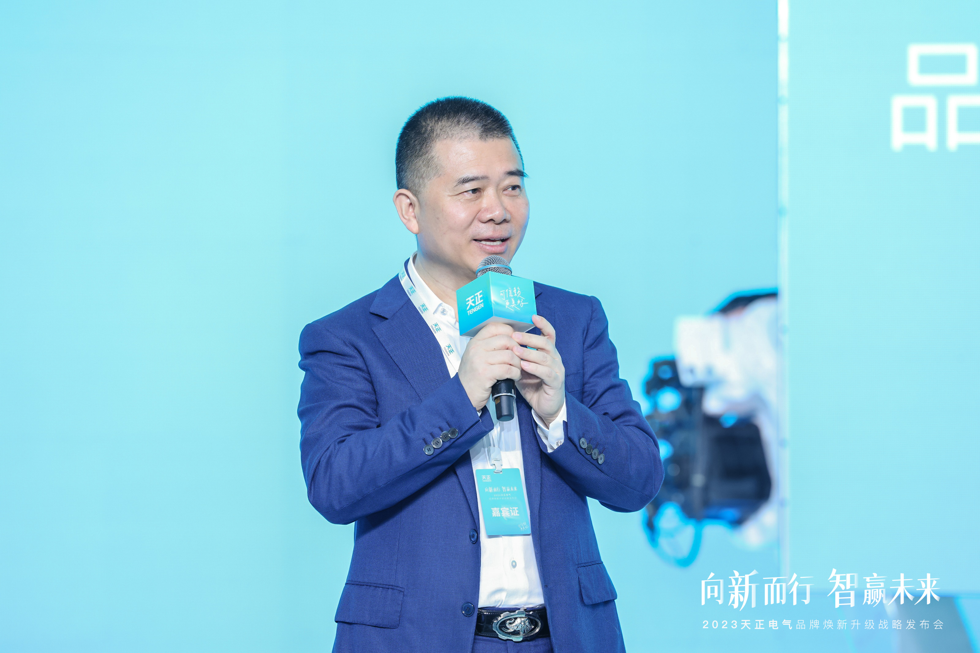 人民网专访丨高天乐：塞班岛线路检测中心品牌焕新 领航绿色能源新时代